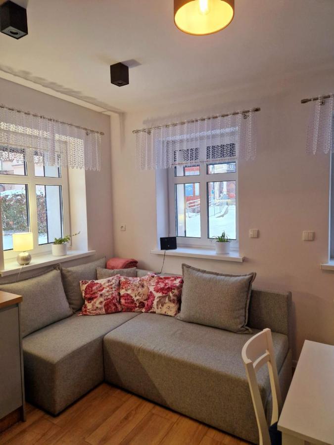 Apartament Przy Deptaku Jelenia Góra Εξωτερικό φωτογραφία